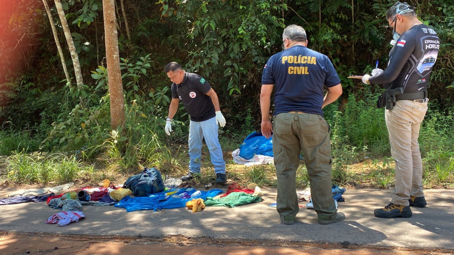 Homem é assassinado com cerca de 34 facadas na Zona Oeste