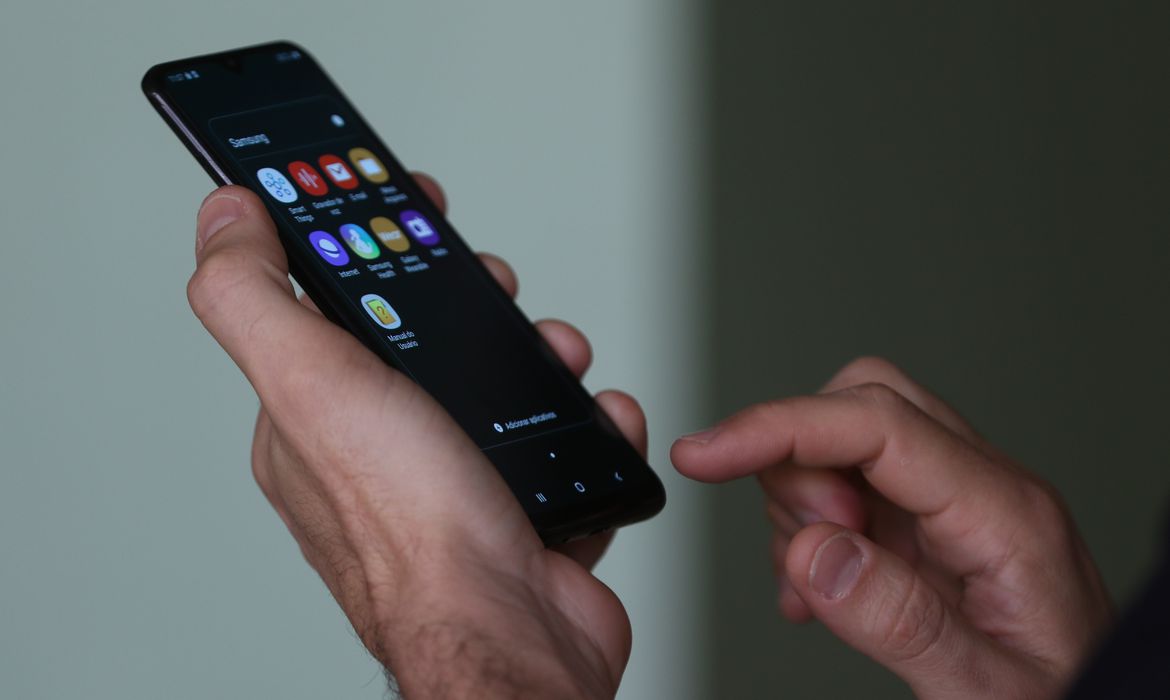 180 empresas tem atividade suspensa por telemarketing abusivo